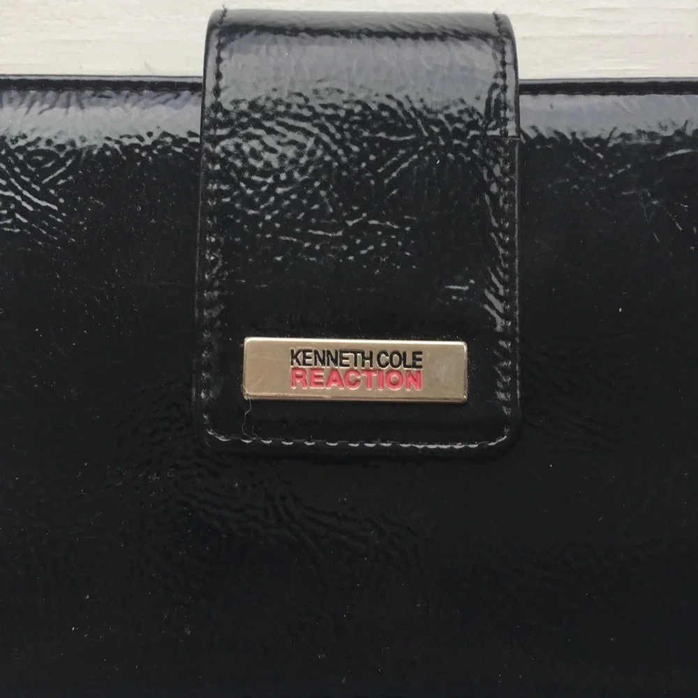 Kenneth Cole Reaction Wallet